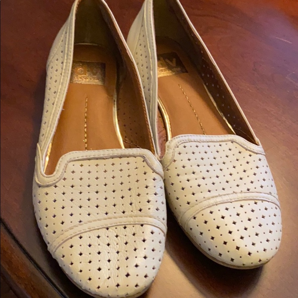 Dolce Vita slipons